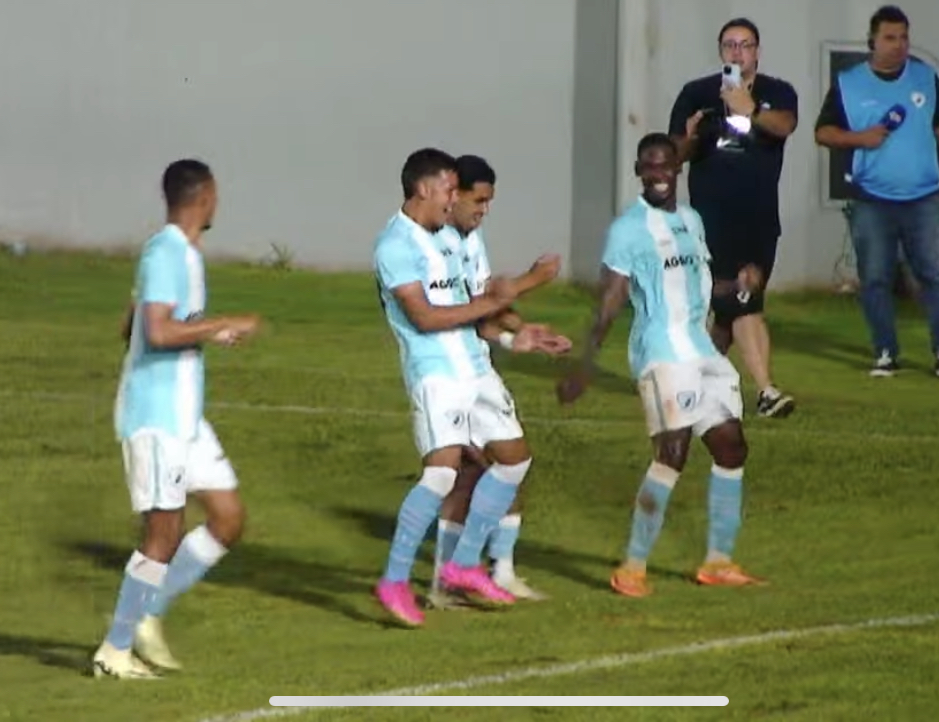 Com gols no fim, Londrina vence o Maringá FC na estreia do Torneio Paraná de Verão