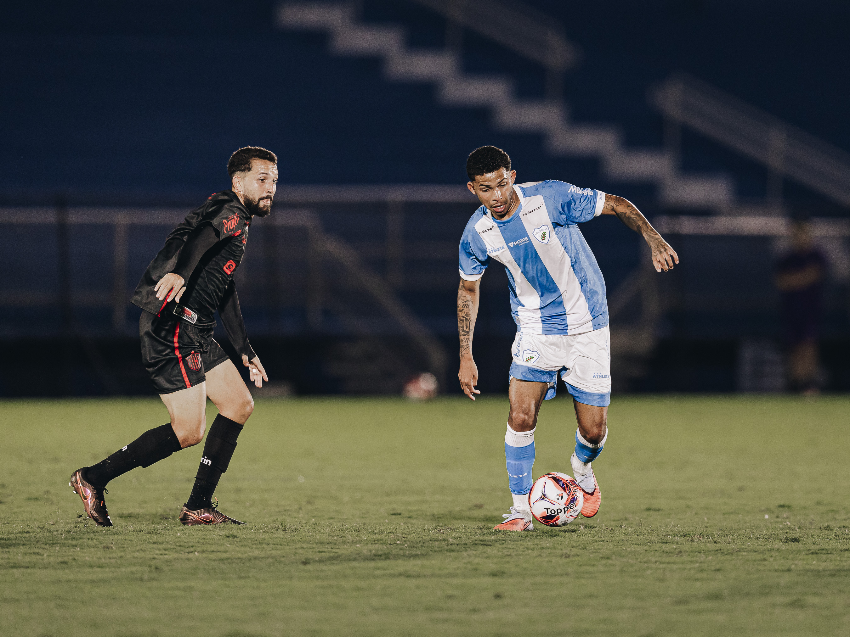 Londrina para no goleiro adversário e estreia com empate sem gols na Copa Paraná